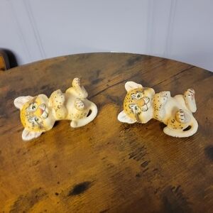 Vintage 1984 lot of 2 ceramic Cute Leopard cubs Endangered young uns